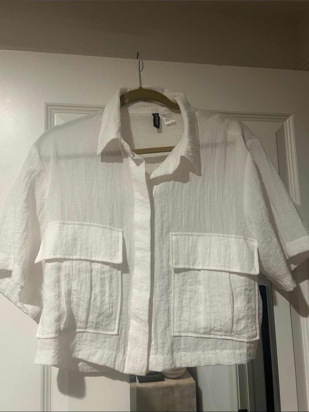 White Cropped Button-Front Shirt with Patch Pockets